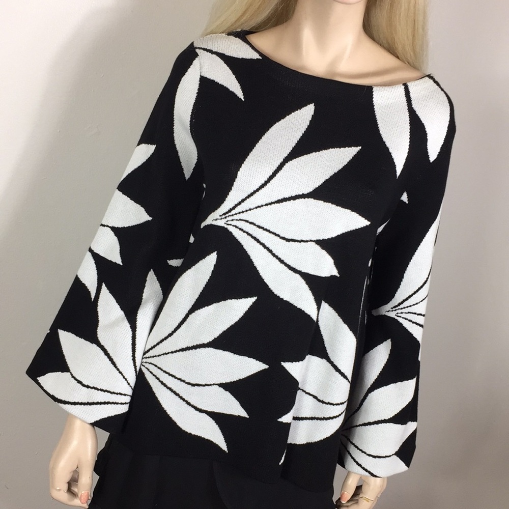 Premise Sweater - image 3